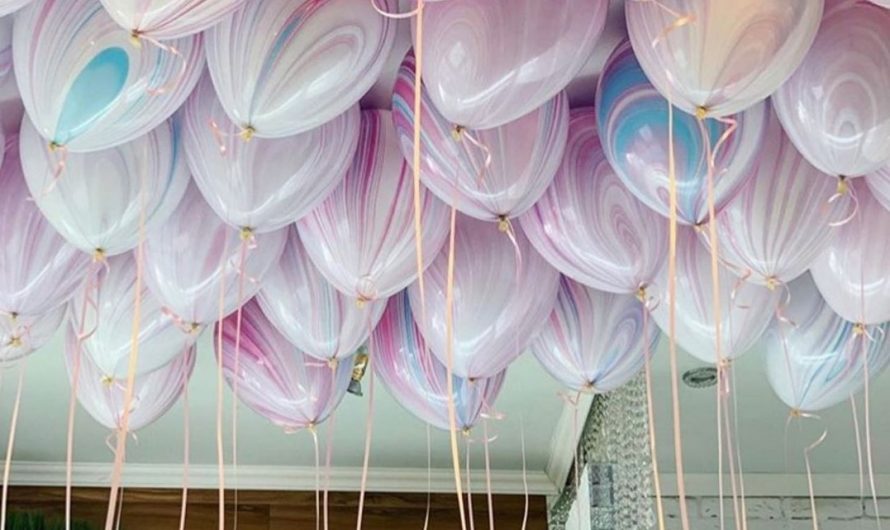 Воздушные шары под потолком: праздничное дополнение к любому событию
